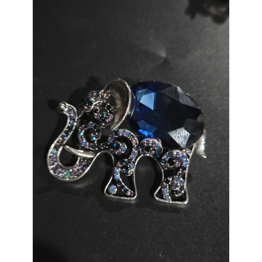 Elephant Brooch Blue Silver Rhinestone Crystal Luck Jewelry Asian Trunk Up